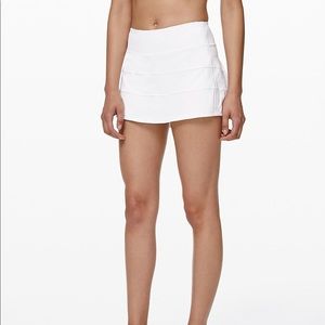 pace rival lululemon skirt